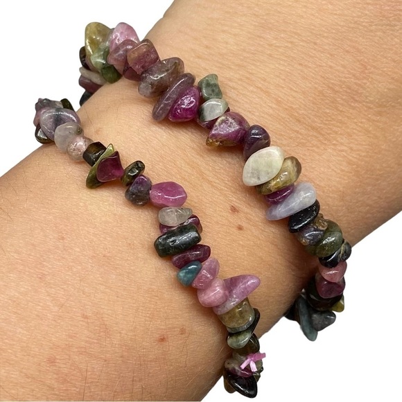 Tourmaline Gemstone Chips Beaded Stretch Bracelet Stone Boho Beads Green Pink - Picture 1 of 4